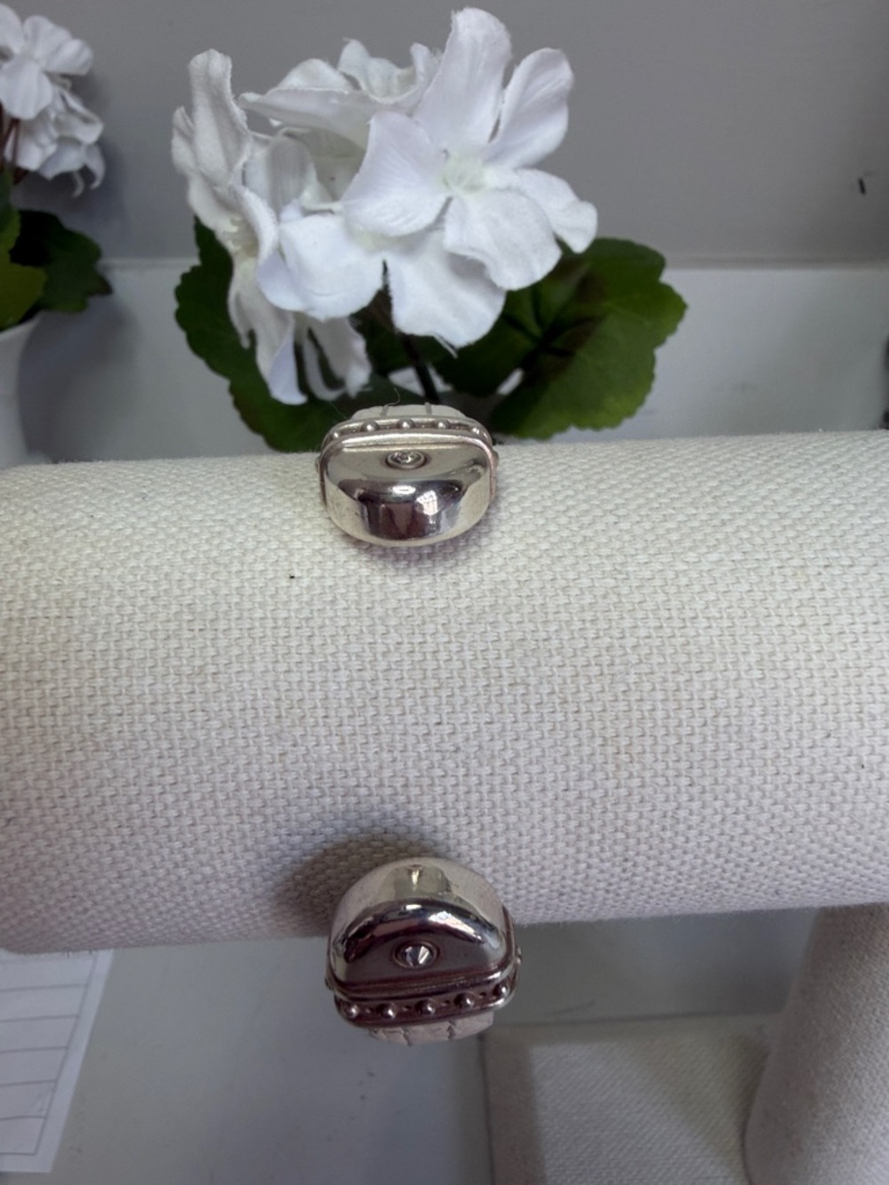 Brighton Silver and Gold Detailed Leather Cuff Bracelet - Women Jewelry NWT - Picture 3 of 3